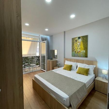 Franci'S Apartment No2 Тирана Екстер'єр фото